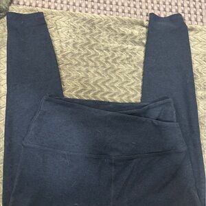 Beyond Yoga navy Leggings